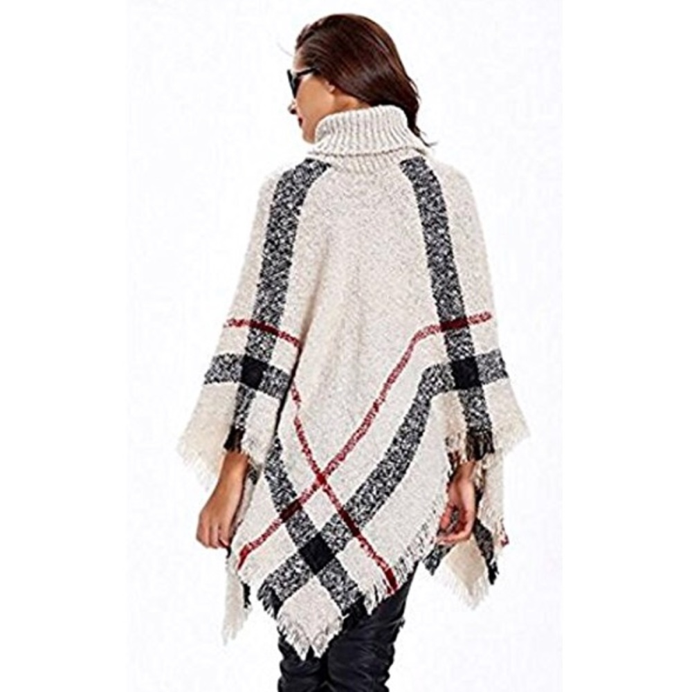 💕Womens Patterned Poncho💕 - Picture 2 of 4